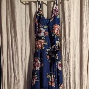 Lulu's maxi wrap floral dress